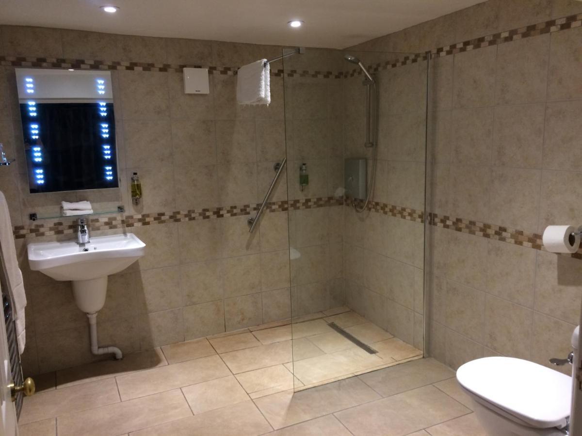 Burcott Mill Guesthouse Wells Buitenkant foto