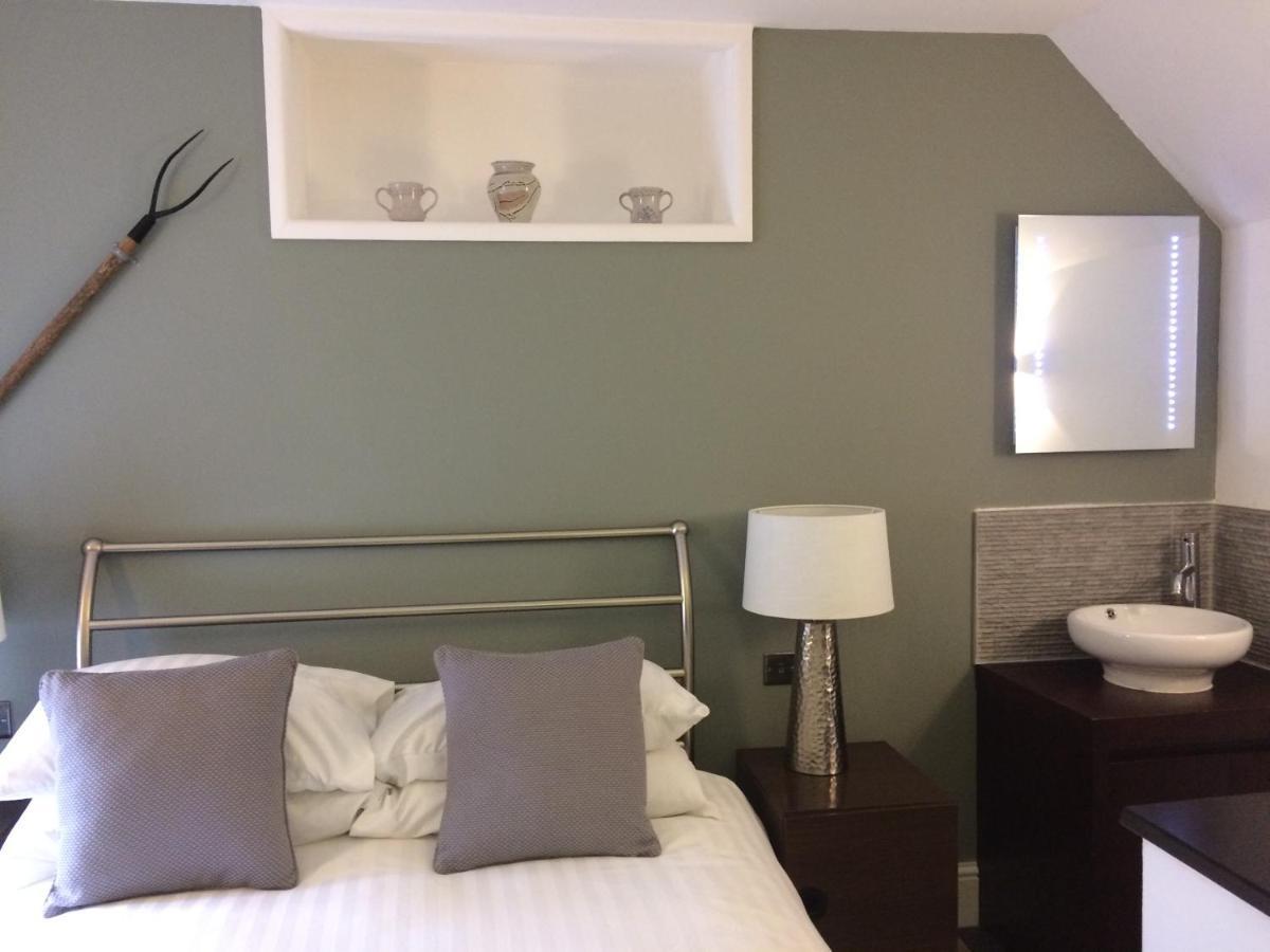 Burcott Mill Guesthouse Wells Buitenkant foto